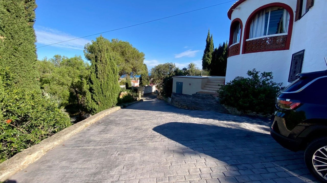 Espectacular vivienda con vistas al mar en el Montgó, Dénia