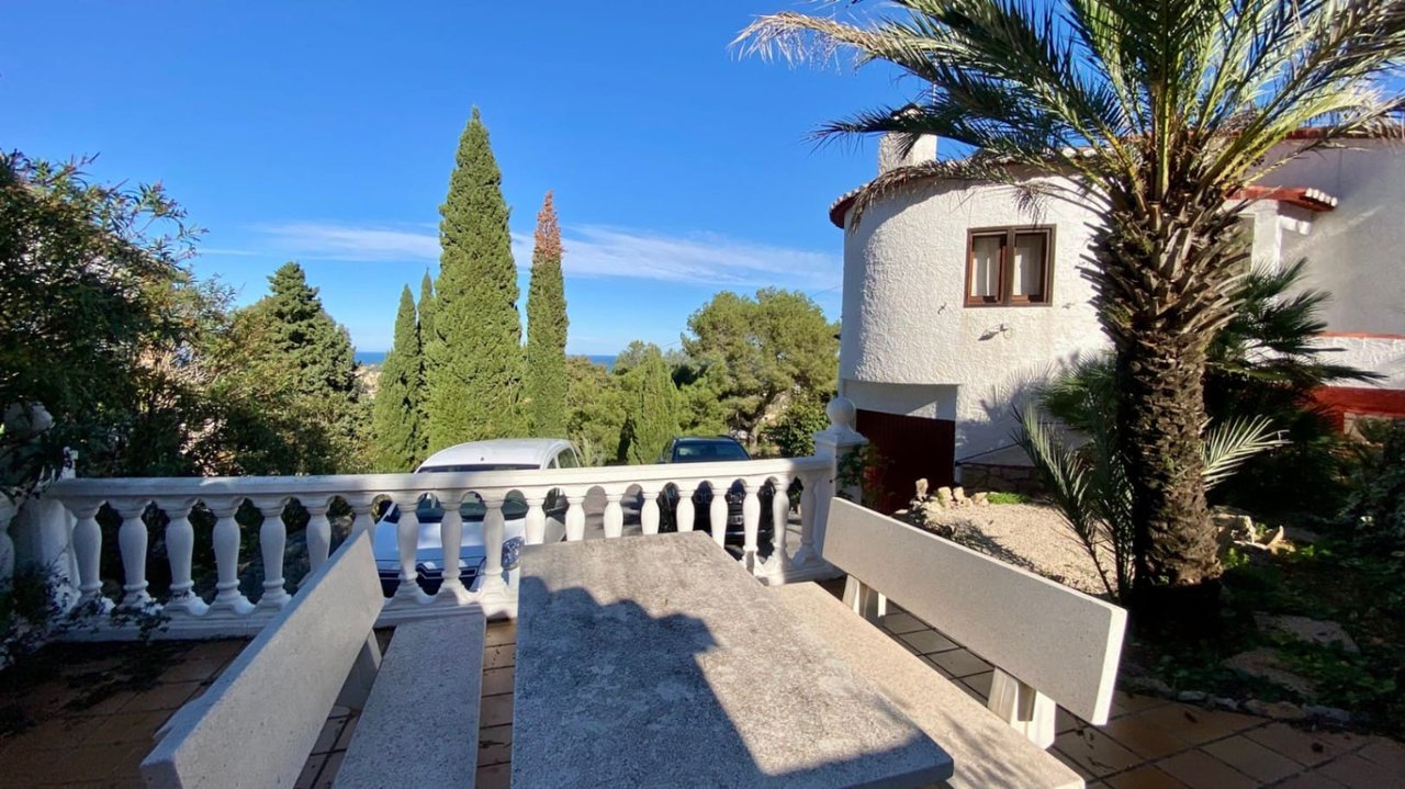 Espectacular vivienda con vistas al mar en el Montgó, Dénia