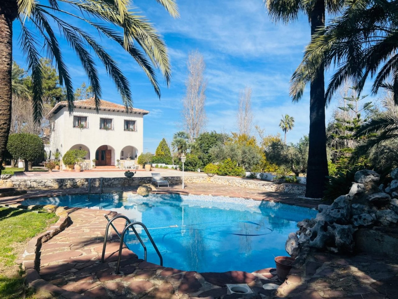 Elegante en stijlvolle finca met 6 slaapkamers in La Sella Golf, Pedreguer Costa Blanca