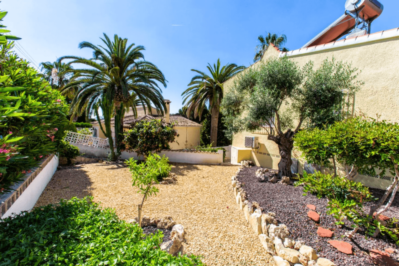 Zeer energiezuinige villa (label A) te koop in Benissa