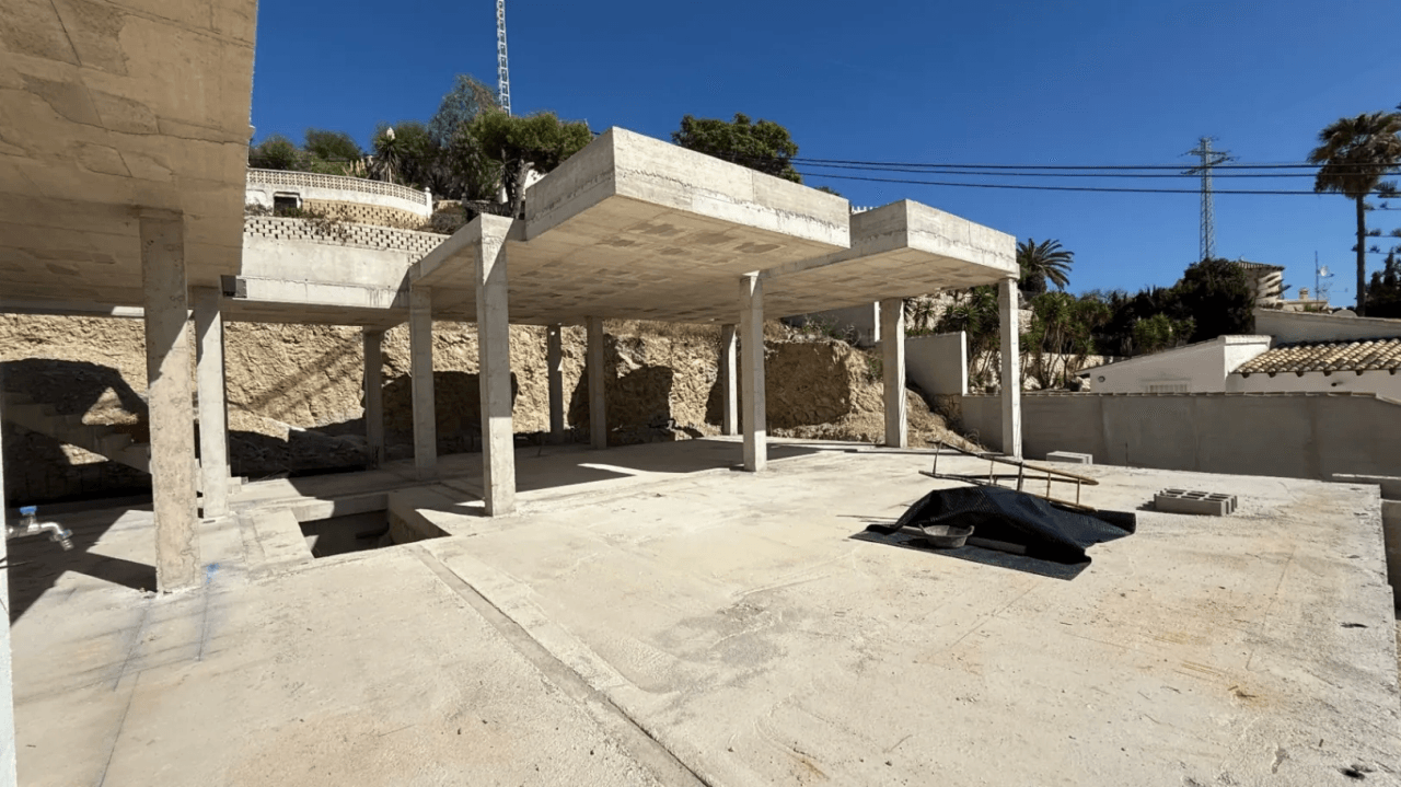 Wordt gebouwd: moderne villa te koop in Benissa – San Jaime