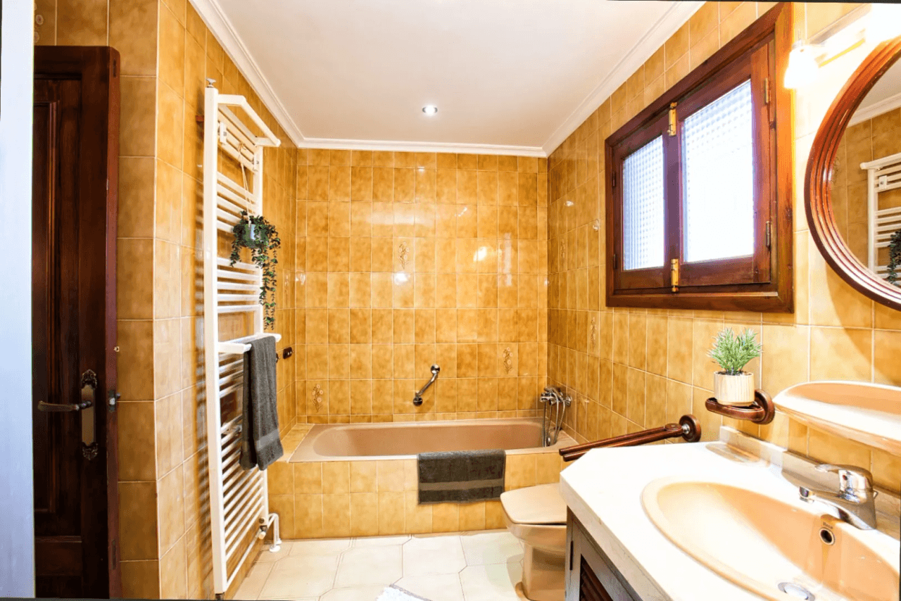Traditionele zeezicht villa te koop in Benissa