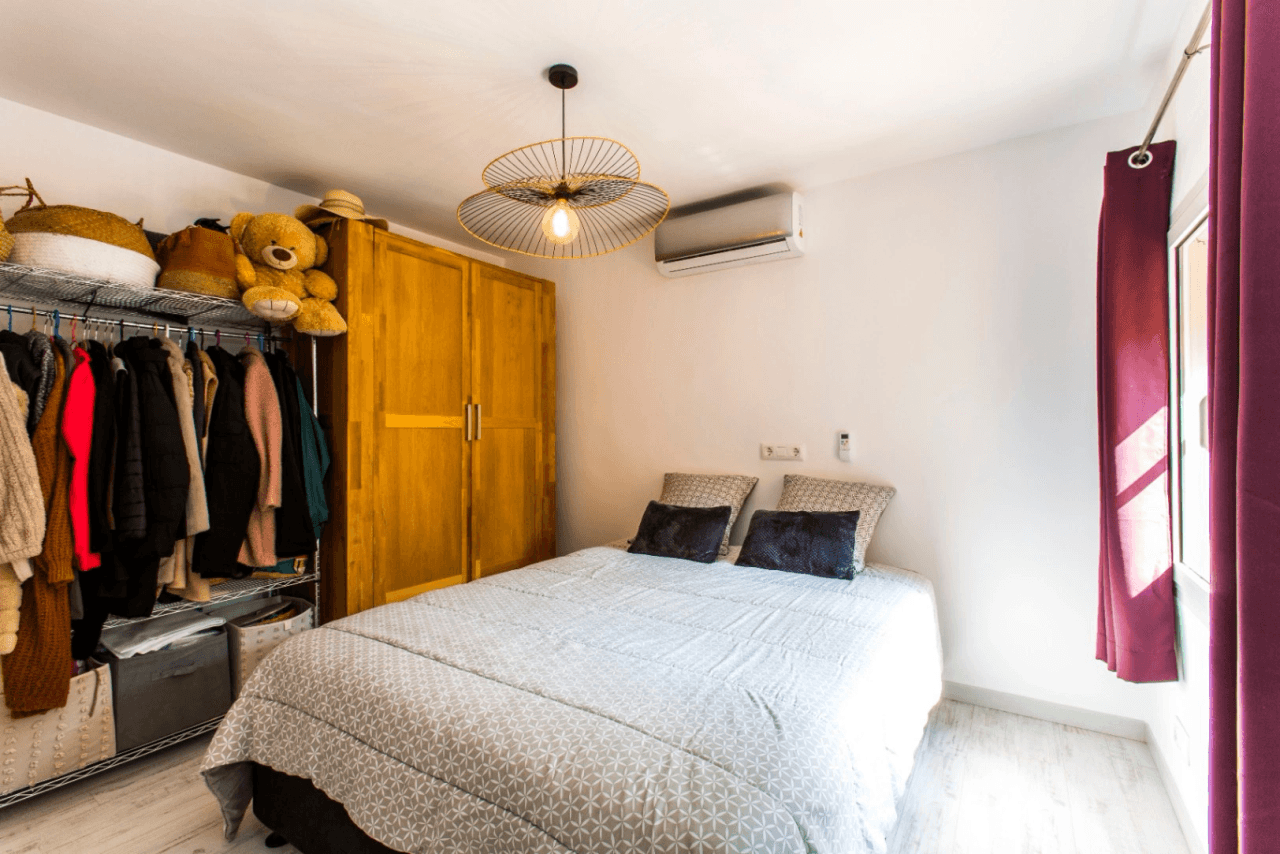 Interessante villa op groot grondstuk te koop in Benissa kust