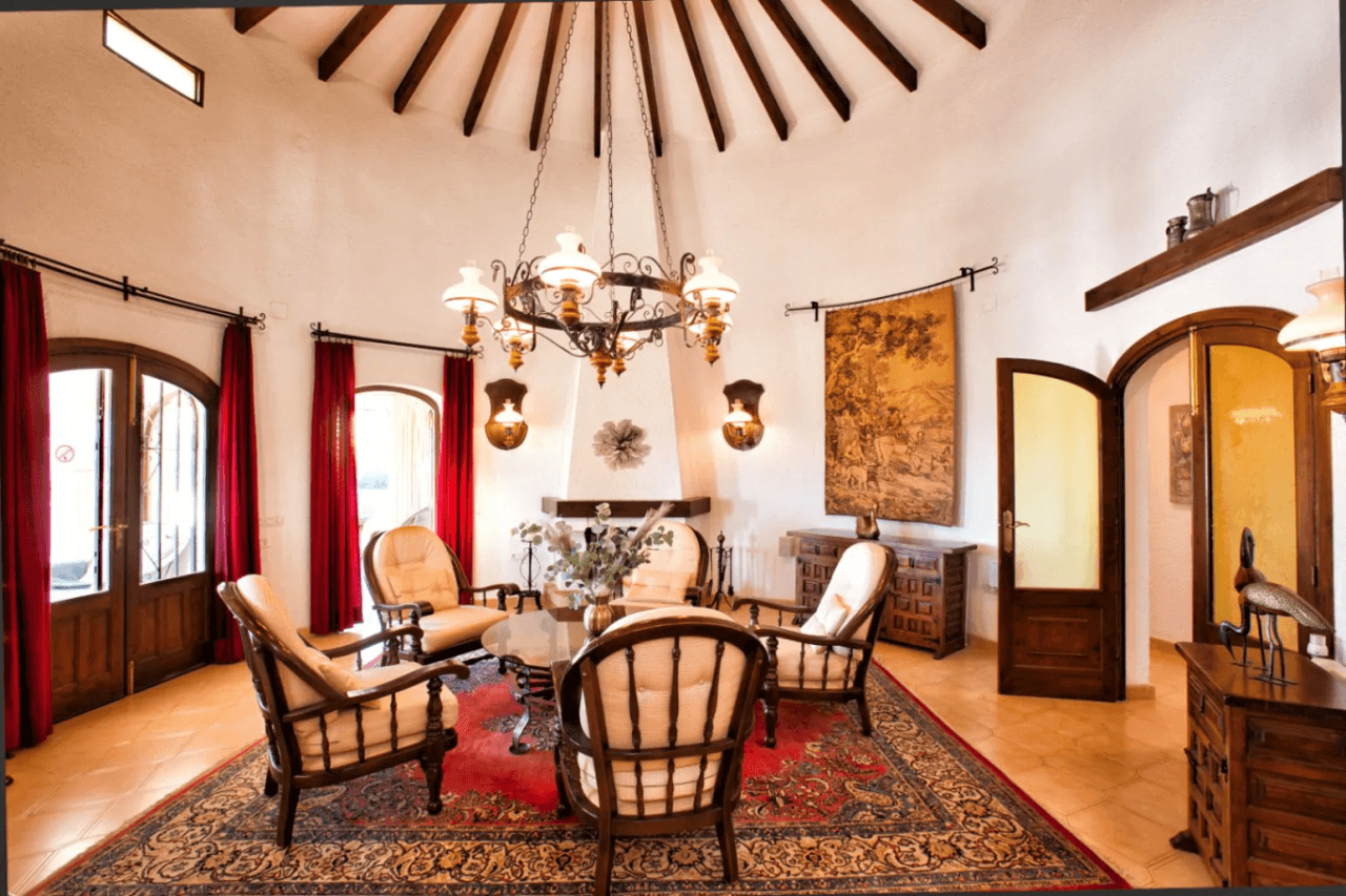 Traditionele zeezicht villa te koop in Benissa
