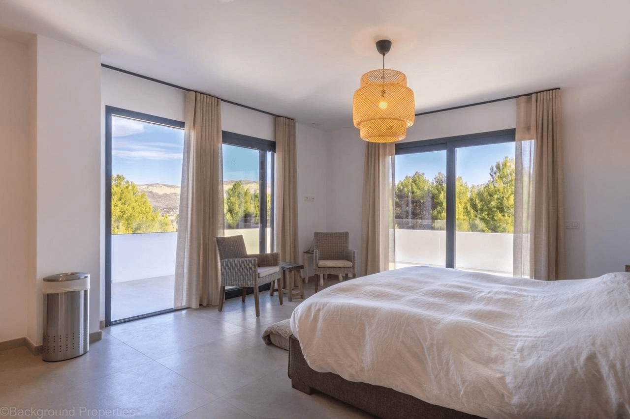 Indrukwekkend finca-stijl eigendom dat luxe en comfort biedt in Pedreguer, Costa Blanca