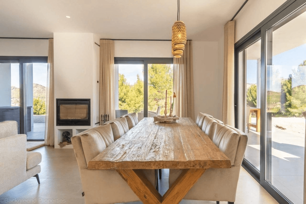 Indrukwekkend finca-stijl eigendom dat luxe en comfort biedt in Pedreguer, Costa Blanca