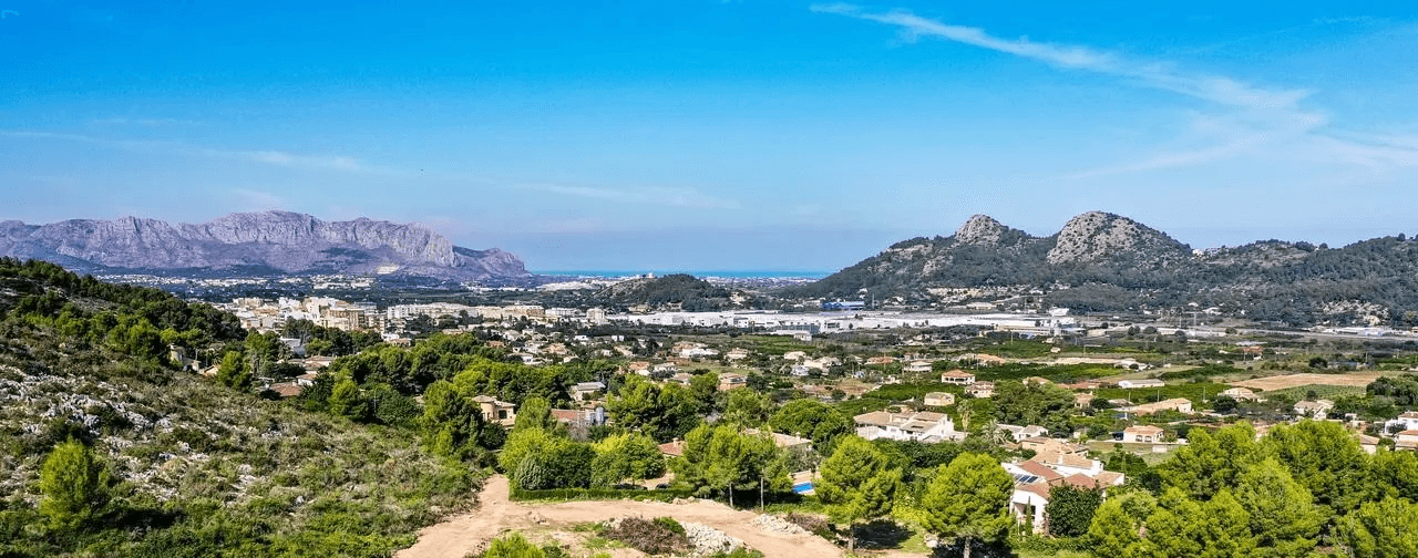 Indrukwekkend finca-stijl eigendom dat luxe en comfort biedt in Pedreguer, Costa Blanca