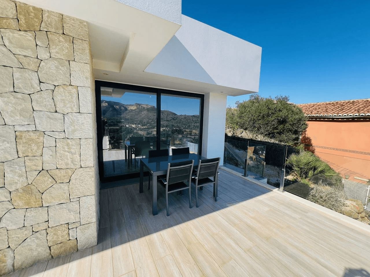 Ample contemporary villa with sea and mountain views for salea in La Sella Golf Resort, Pedreguer, Costa Blanca
