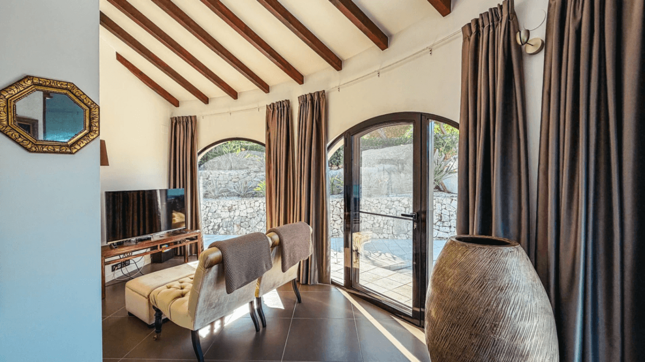 Elegant villa with panoramic sea views for sale in la Sella Golf Resort, Costa Blanca