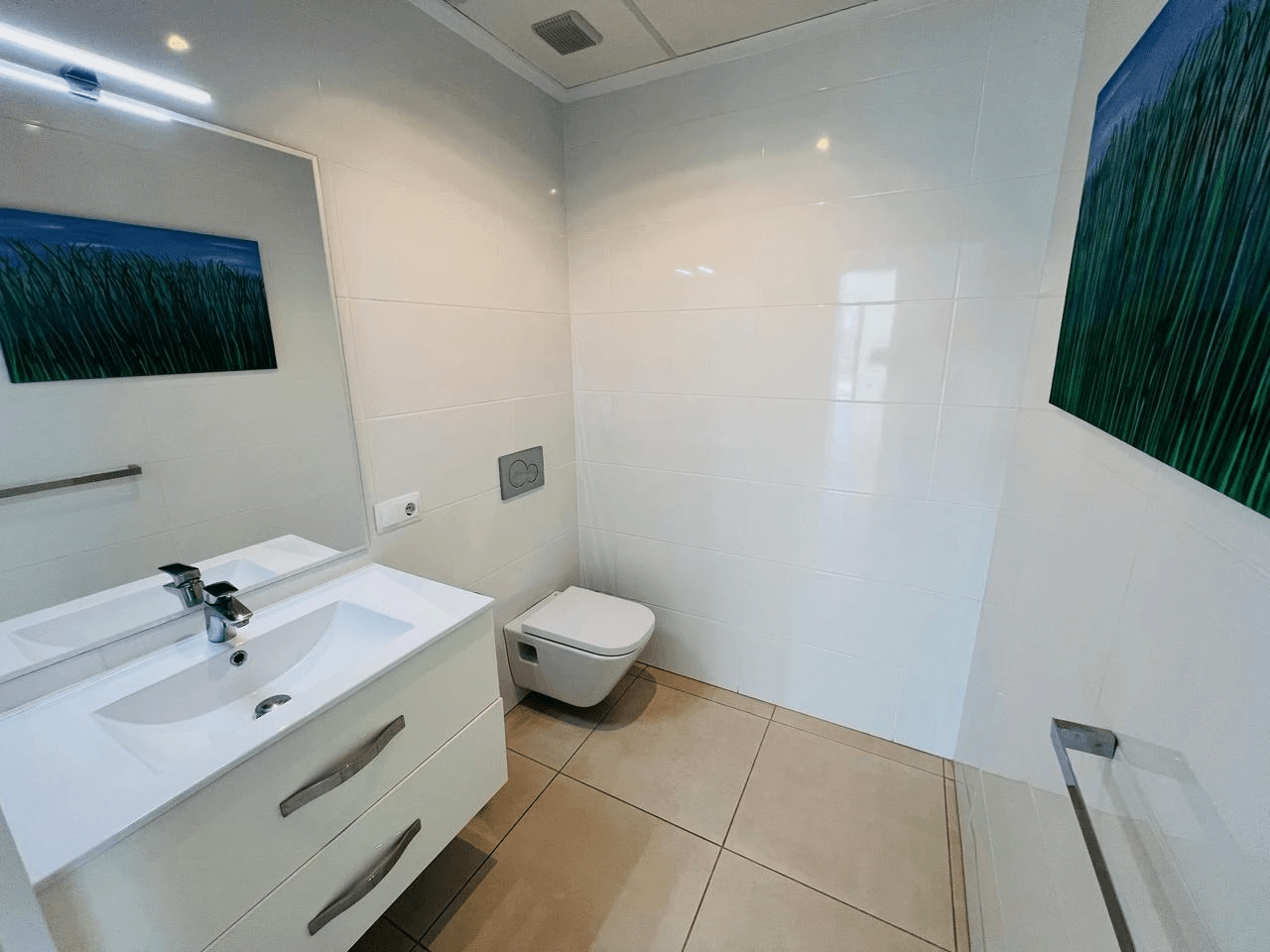 Ample contemporary villa with sea and mountain views for salea in La Sella Golf Resort, Pedreguer, Costa Blanca