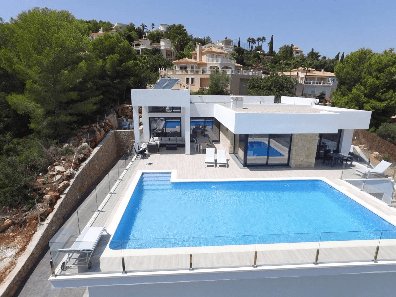 Ample contemporary villa with sea and mountain views for salea in La Sella Golf Resort, Pedreguer, Costa Blanca