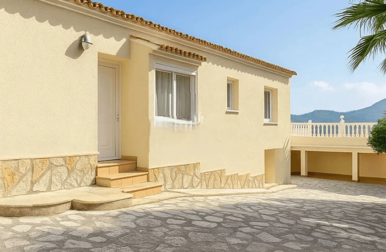 Attractive villa with sea and mountain views in the Sella Golf Resort, Pedreguer, Costa Blanca.