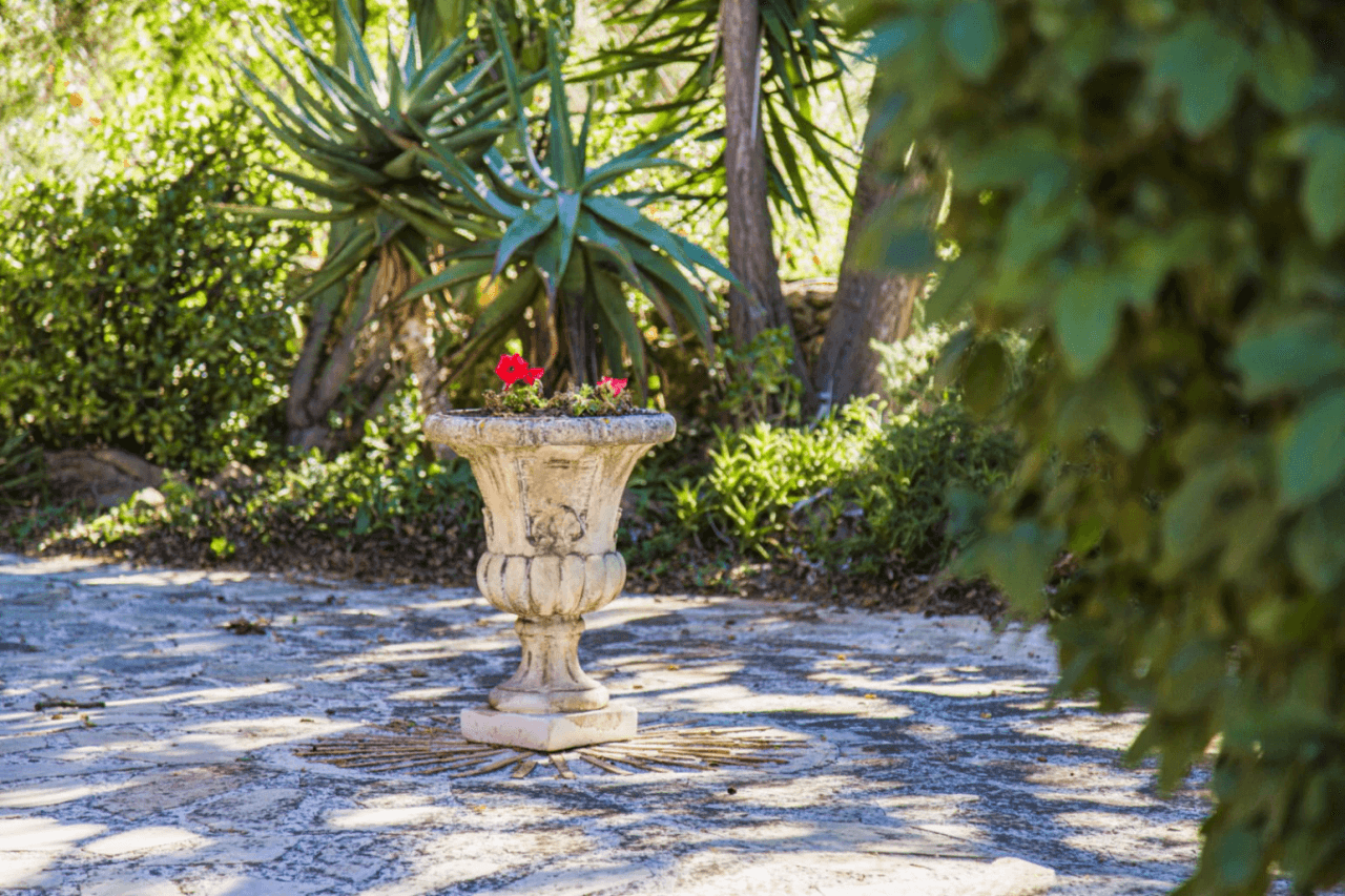 Finca met de essentie van Mediterraan leven op de beste locatie La Sella Golf Resort, Denia, Costa Blanca