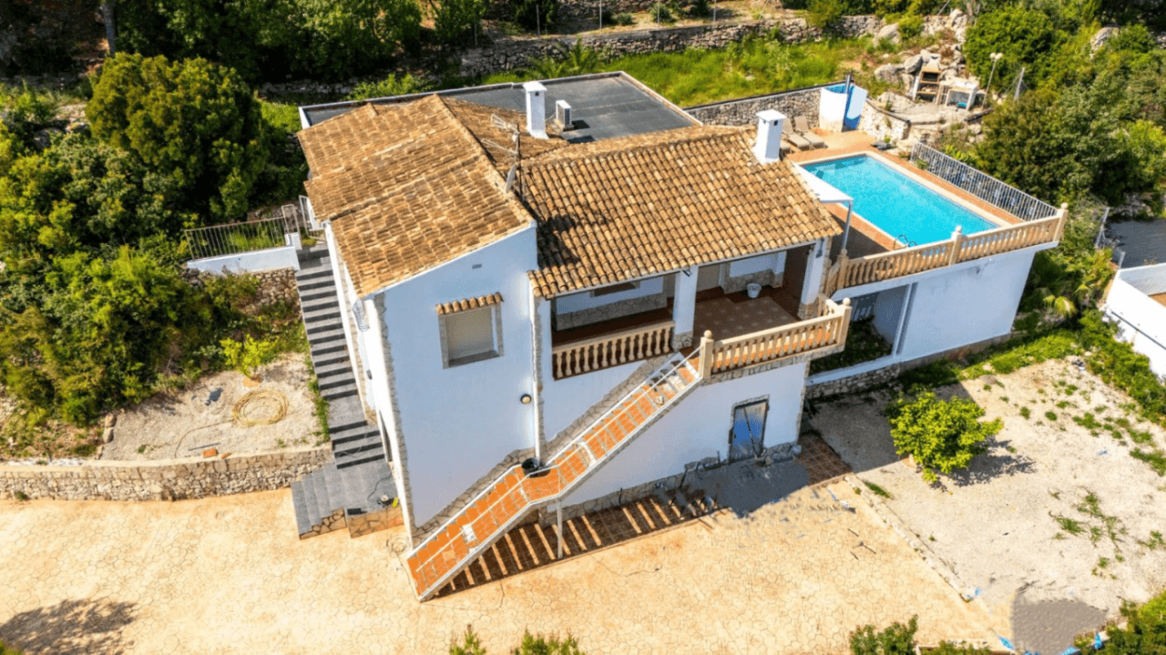 Villa with open sea views for sale in La Sella Golf Resort, Pedreguer, Costa Blanca