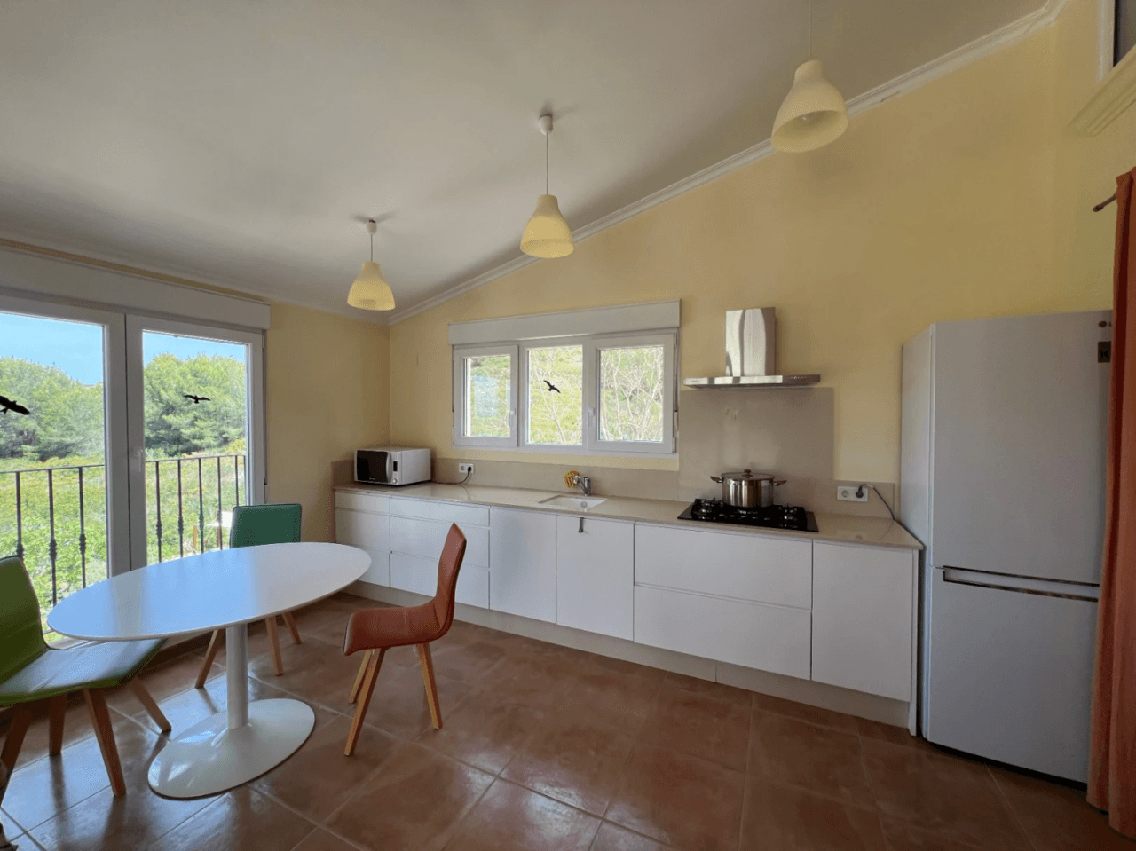 Ruime villa op een unieke locatie met panoramisch uitzicht, omringd door een natuurpark in Jesus Pobre, Denia, Costa Blanca.