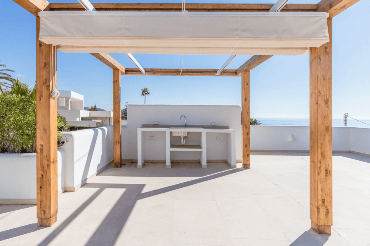 Ibiza Style Luxury Villa in Moraira — Mediterranean Elegance Just 1 km from the Sea