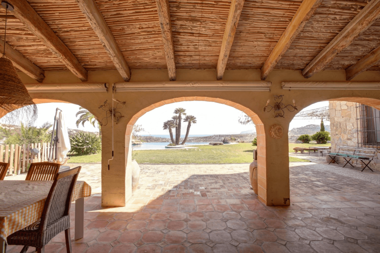 Prachtige finca te koop met uitzicht op zee en vallei in Moraira, Costa Blanca