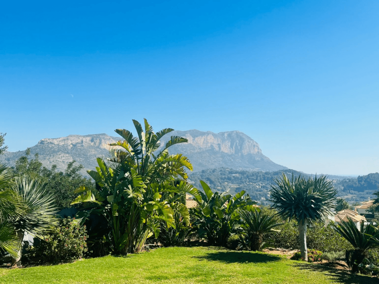 Contemporary design villa that offers exclusivity and sustainability for sale in La Sella Golf Resort, Pedreguer, Costa Blanca.
