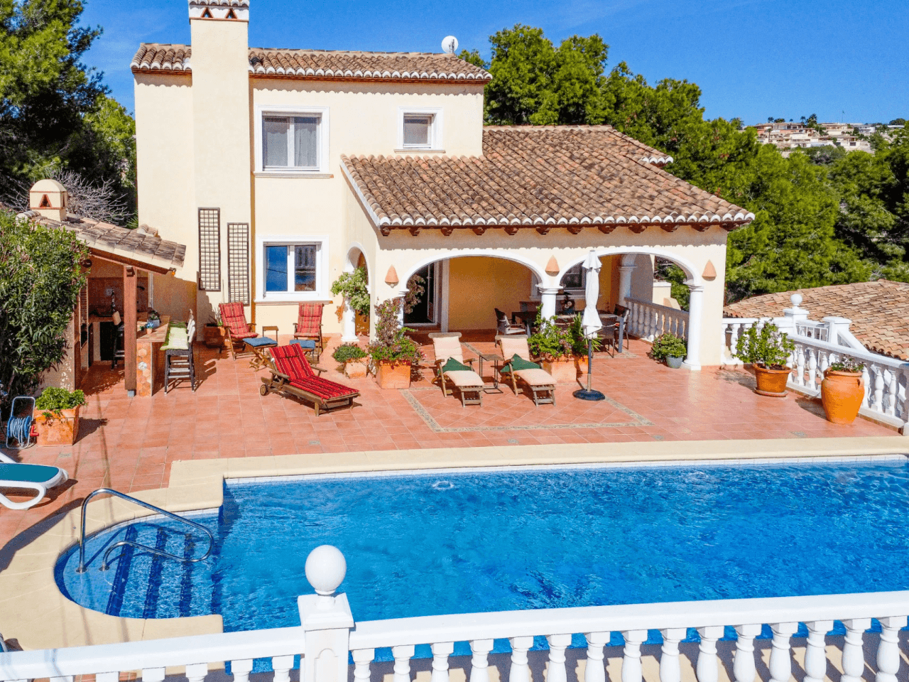 Benissa Villa met Zeezicht en Apart Gastenappartement