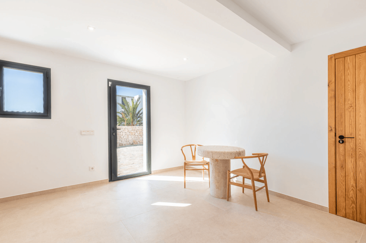 Ibiza Style Luxury Villa in Moraira — Mediterranean Elegance Just 1 km from the Sea