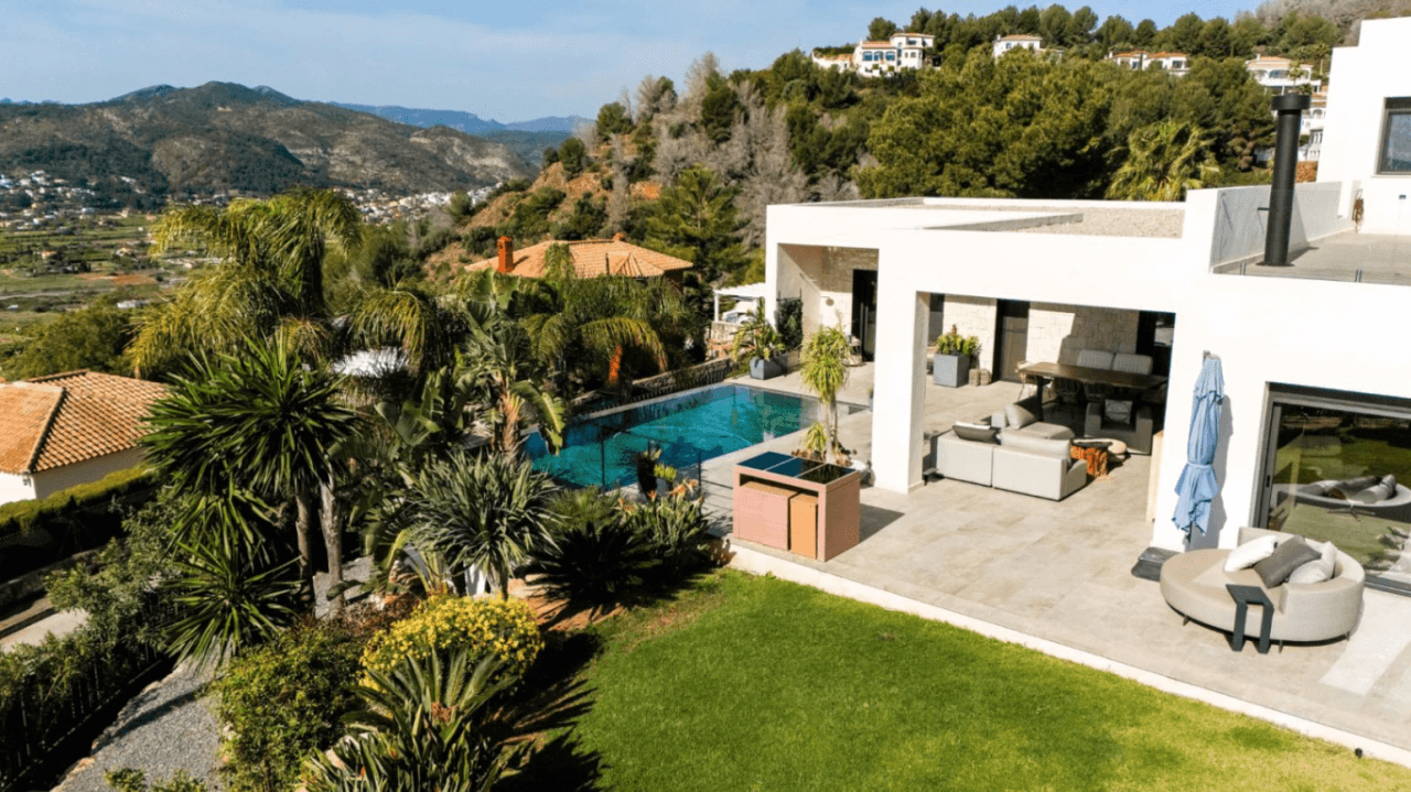 Contemporary design villa that offers exclusivity and sustainability for sale in La Sella Golf Resort, Pedreguer, Costa Blanca.