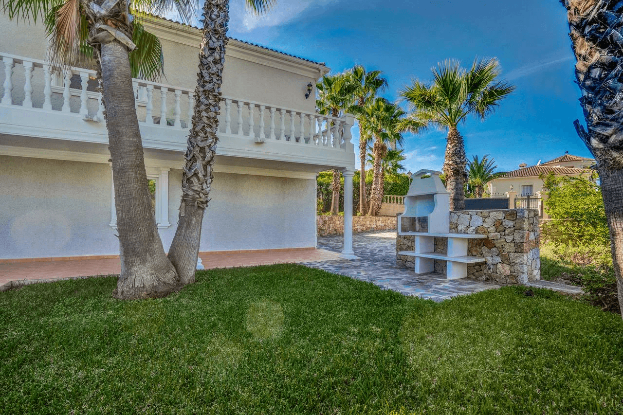 Villa op Verkoop op Denia