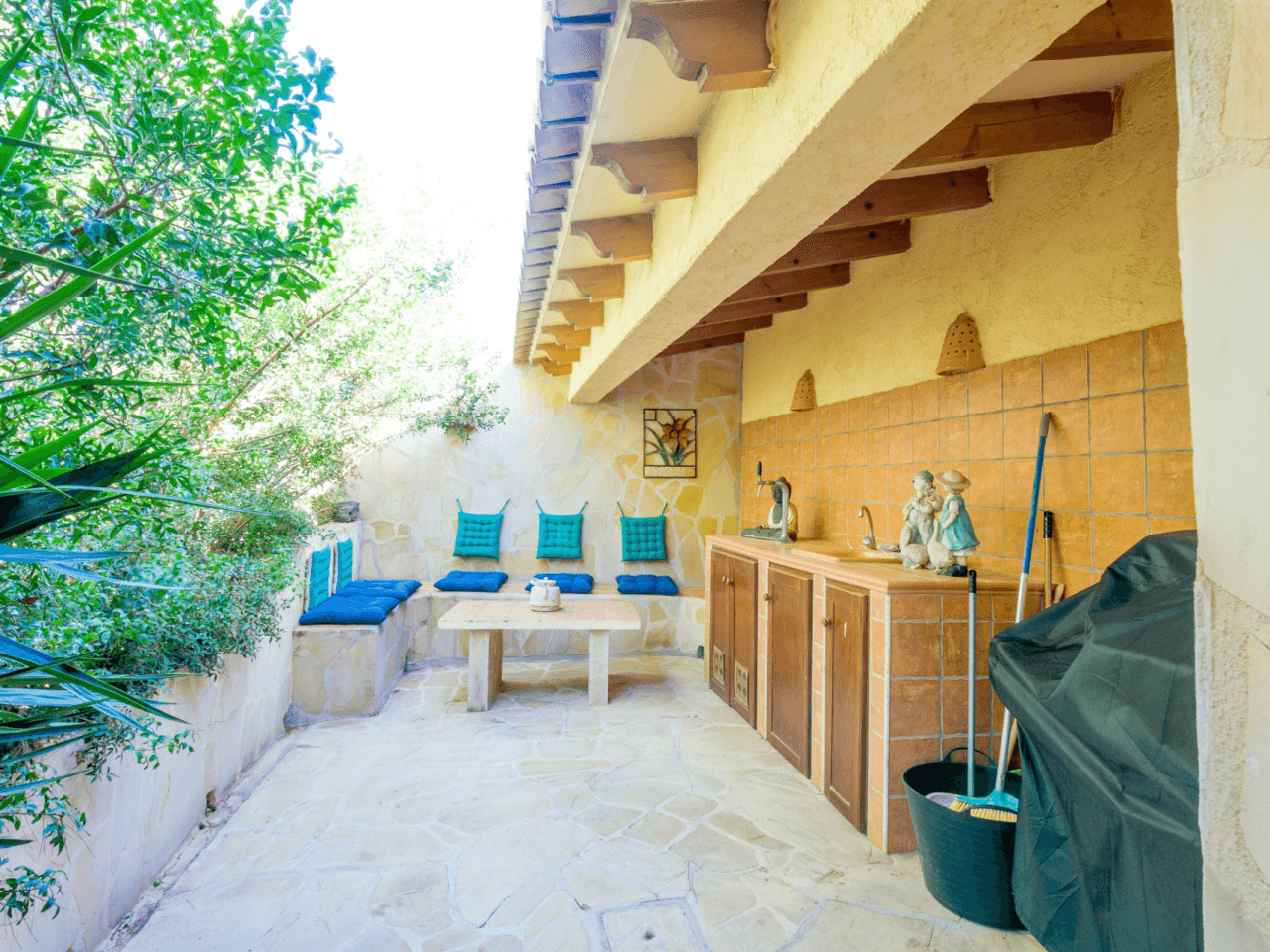 Benissa Villa met Zeezicht en Apart Gastenappartement