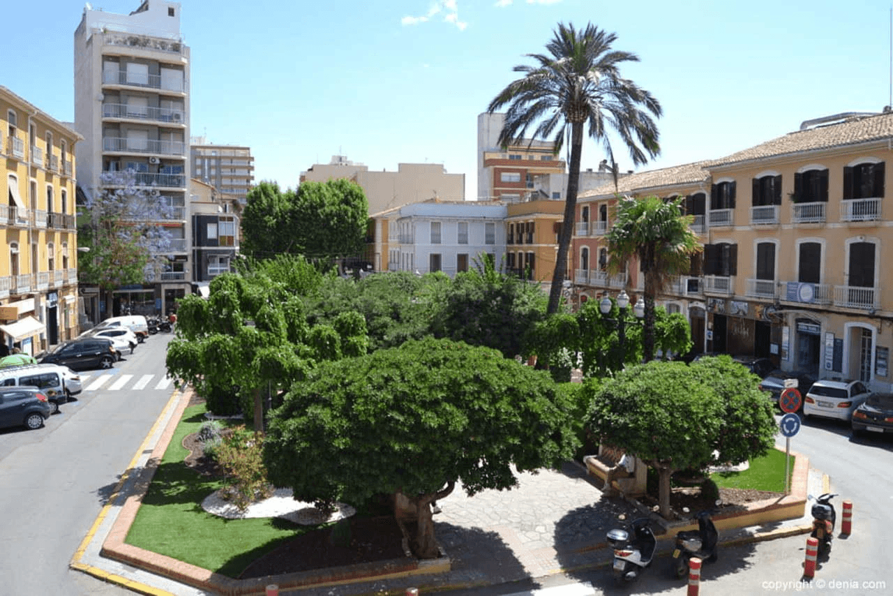 Charmant dorp huis met 3 slaapkamers in Denia, Las Marinas, Costa Blanca