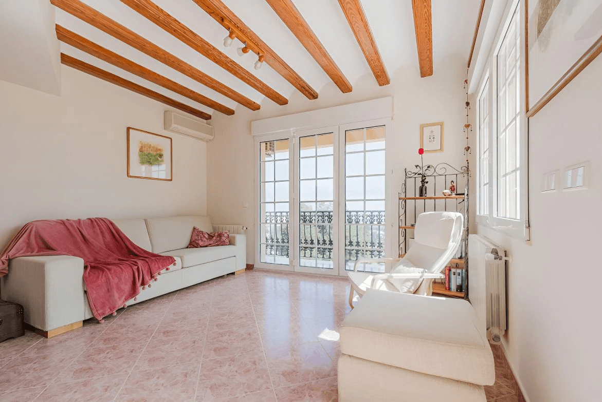 Magnifica villa de estilo mediterránea con vistas panorámicas al mar y poca distancia del centro de Denia, Costa Blanca