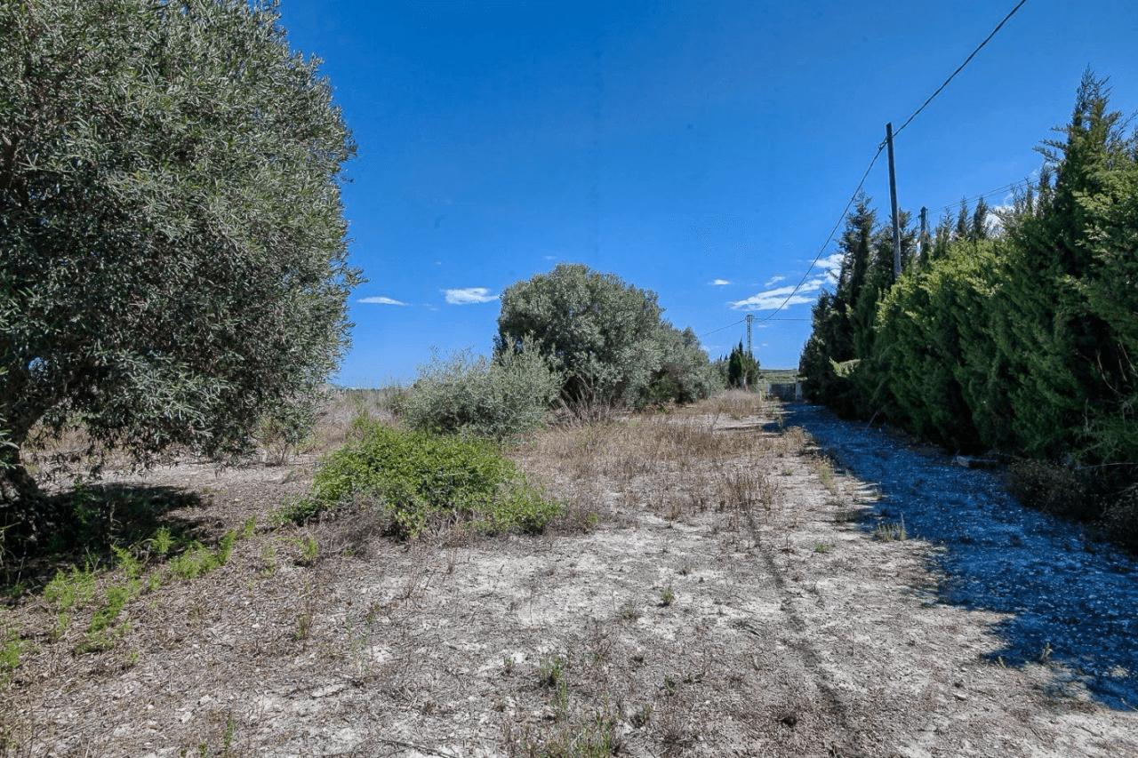 NIEUW TE BOUWEN FINCA OP EEN UNIEKE LOCATIE IN MORAIRA