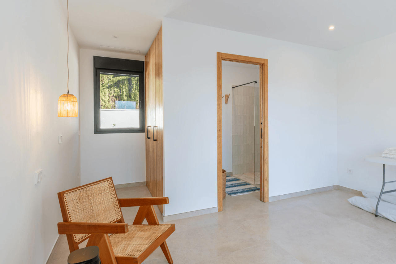 Ibiza Style Luxury Villa in Moraira — Mediterranean Elegance Just 1 km from the Sea