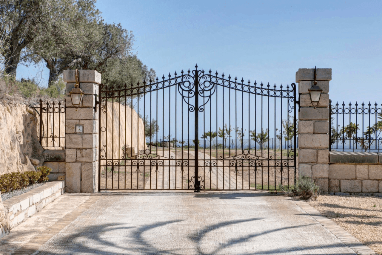 Prachtige finca te koop met uitzicht op zee en vallei in Moraira, Costa Blanca