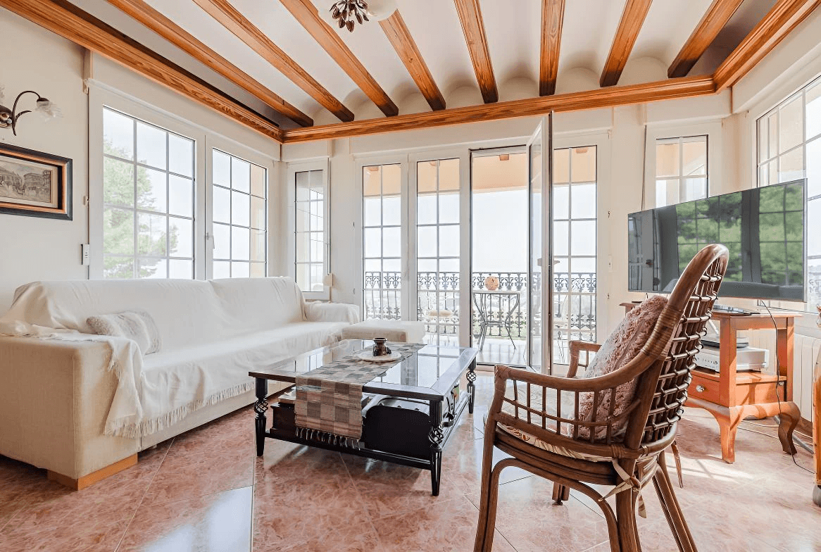 Magnifica villa de estilo mediterránea con vistas panorámicas al mar y poca distancia del centro de Denia, Costa Blanca