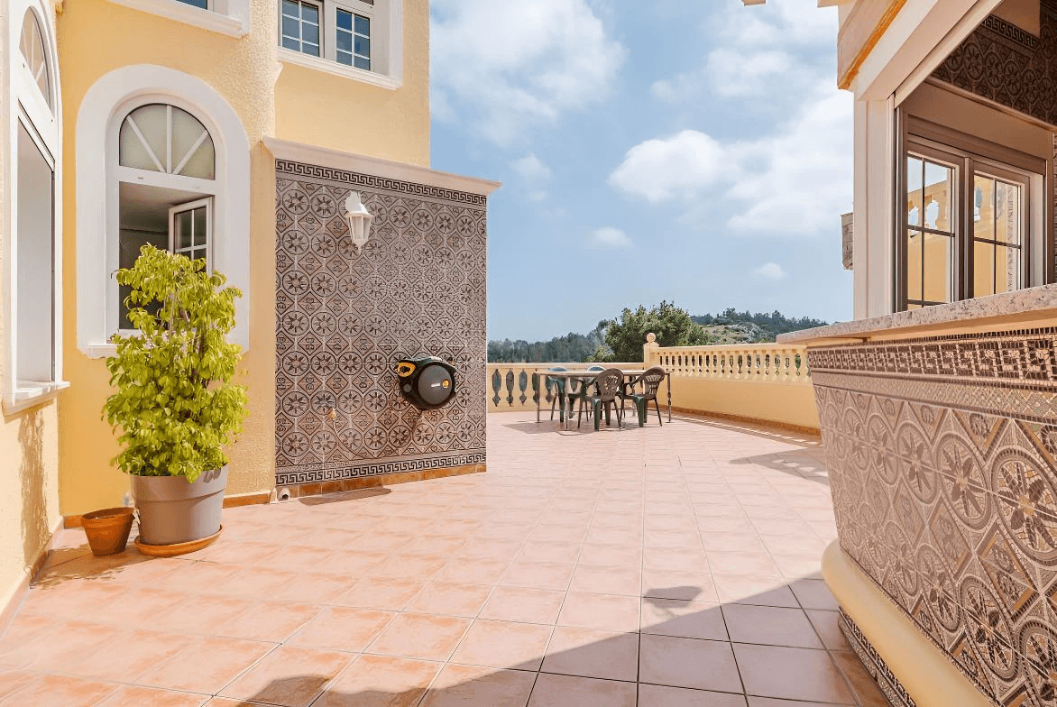 Magnifica villa de estilo mediterránea con vistas panorámicas al mar y poca distancia del centro de Denia, Costa Blanca