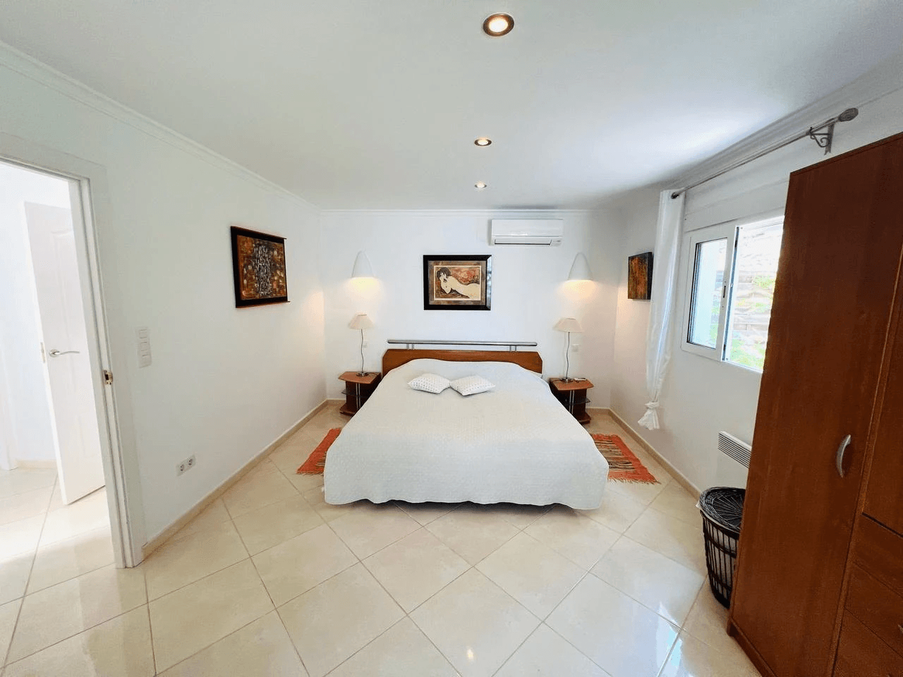 Charming Mediterranean villa on a single floor with spectacular views of La Sella Golf Resort, Pedreguer, Costa Blanca.