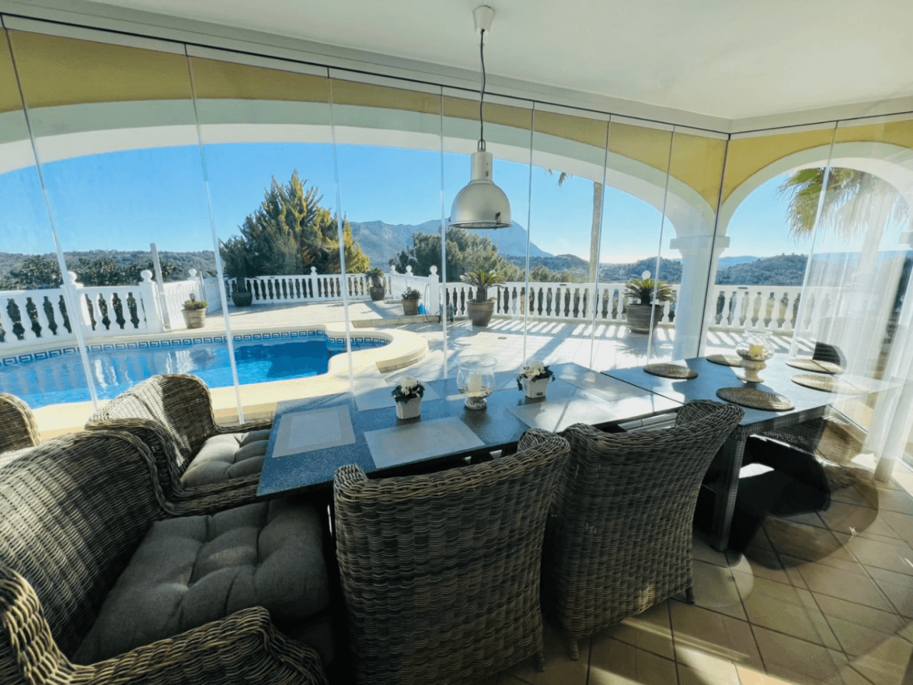 Impressive villa with panoramic sea and Montgó views for sale in La Sella Golf Resort, Pedreguer, Costa Blanca.