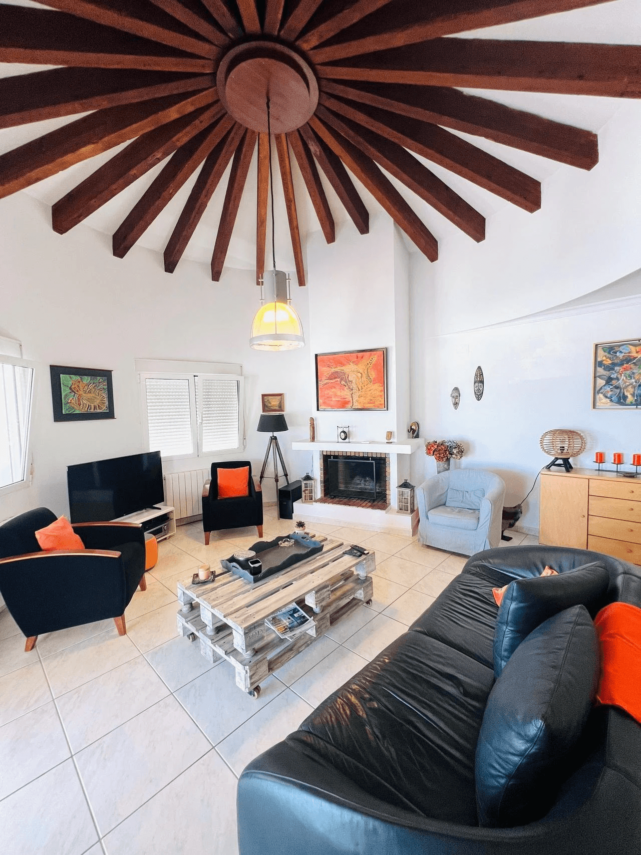 Charming Mediterranean villa on a single floor with spectacular views of La Sella Golf Resort, Pedreguer, Costa Blanca.