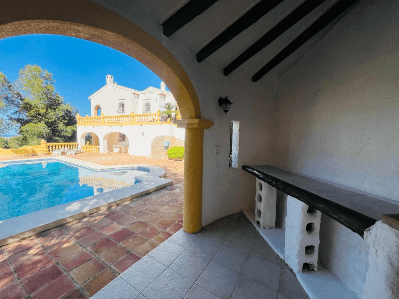 Sunny traditional villa in La Sella Golf Resort, Pedreguer, Costa Blanca
