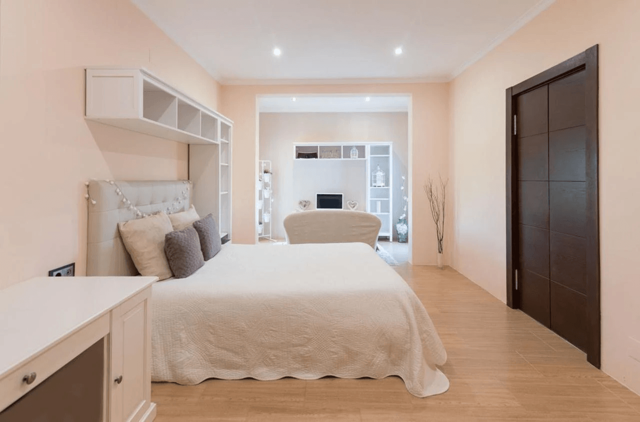 Beautiful country-style chalet with large plot for sale in La Sella Golf Resort, Pedreguer, Costa Blanca.