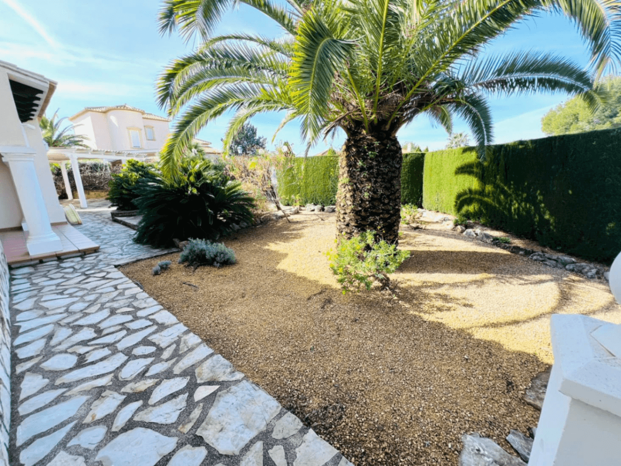 Exceptional 6-Bedroom Villa in La Sella – A Versatile Investment with 2-in-1 Living for sale in La Sella Golf Resort, Pedreguer, Costa Blanca