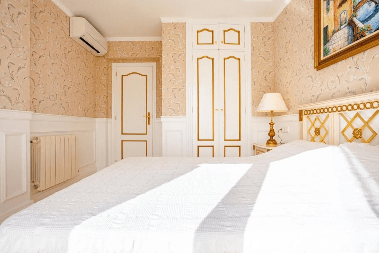 Luxury villa with garage for sale in La Sella Golf Resort, Costa Blanca