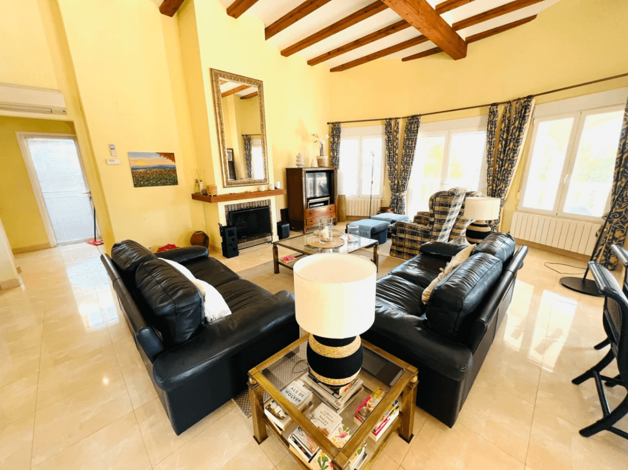 Exceptional 6-Bedroom Villa in La Sella – A Versatile Investment with 2-in-1 Living for sale in La Sella Golf Resort, Pedreguer, Costa Blanca