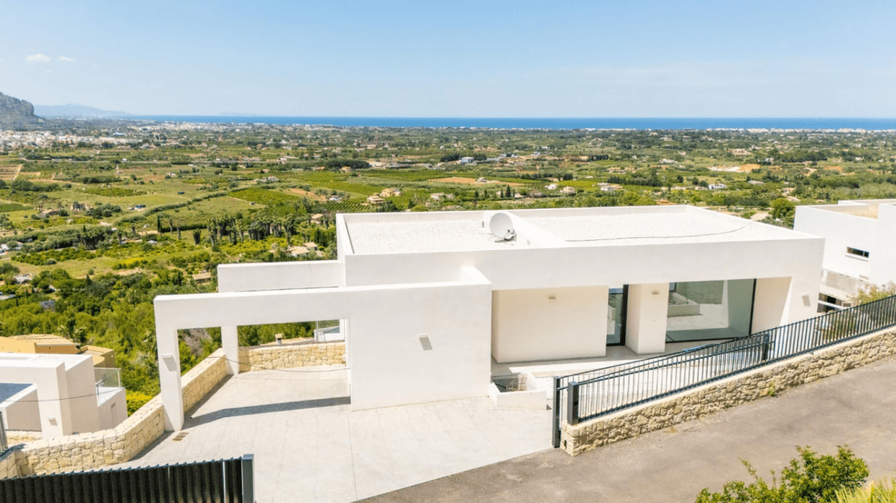 Magnificent newly built luxury villa with panoramic sea views for sale in La Sella Golf Resort, Pedreguer, Costa Blanca.