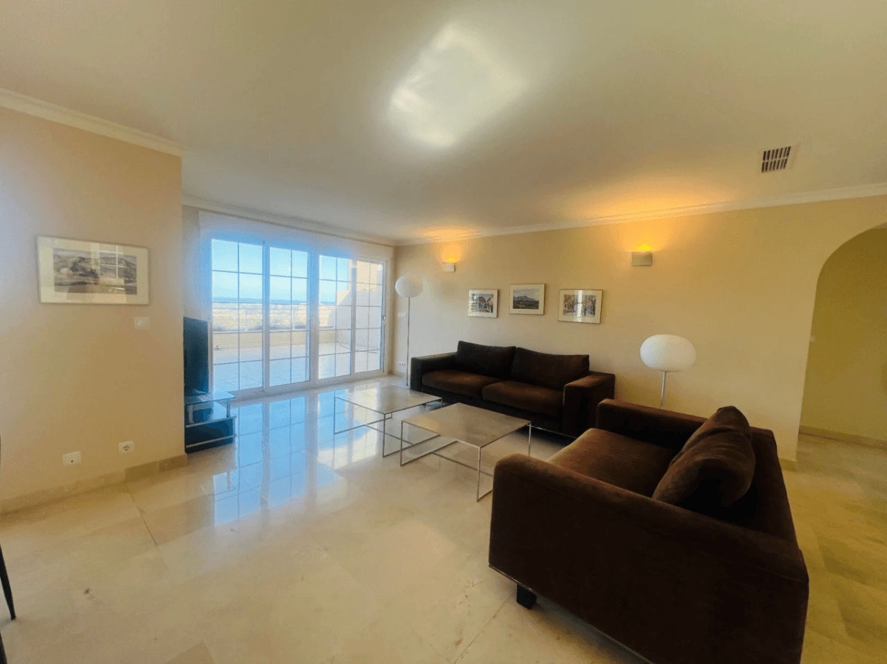 Superbe penthouse avec grande terrasse et vues imprenables à vendre à La Sella Golf, Pedreguer, Costa Blanca.