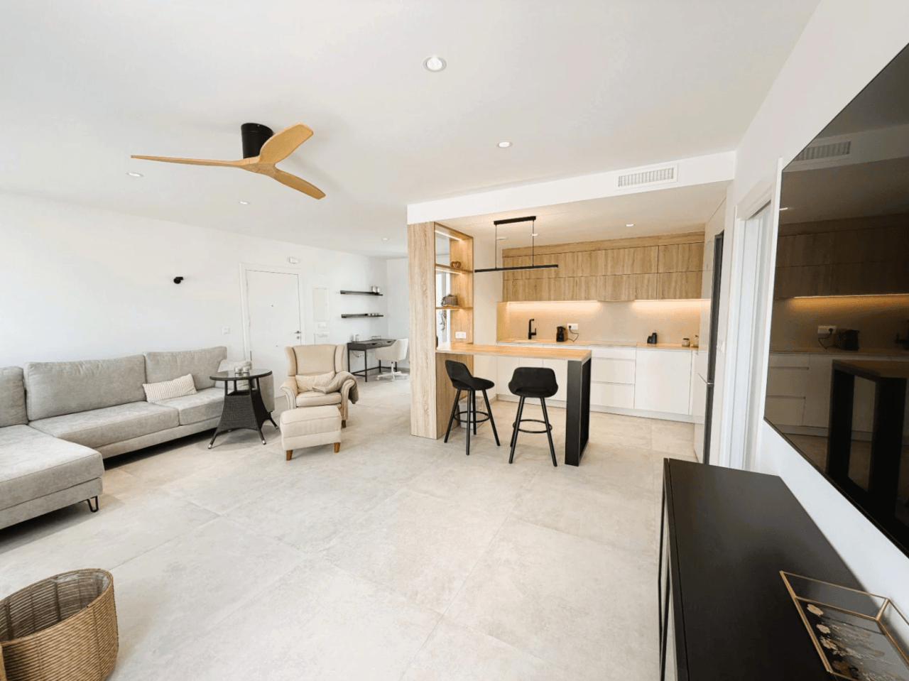 Fantastisch nieuwbouw penthouse te huur voor lange termijn in La Xara, Denia, Costa Blanca