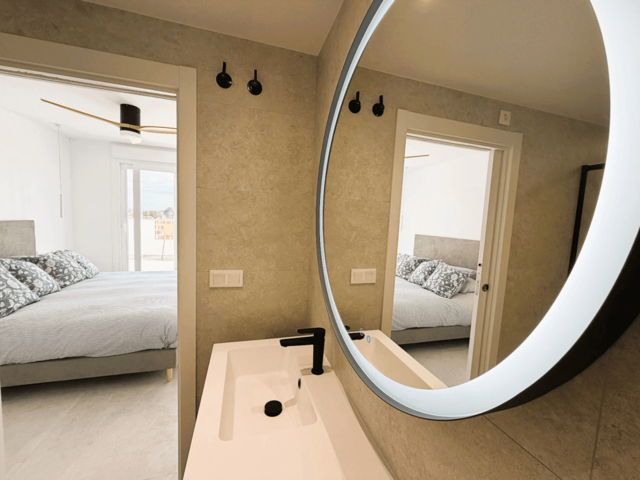 Fantastisch nieuwbouw penthouse te huur voor lange termijn in La Xara, Denia, Costa Blanca
