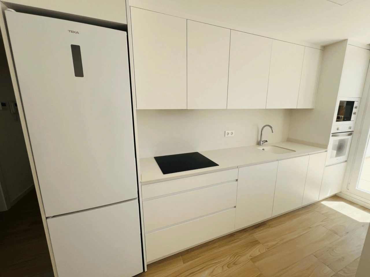 Spectaculaire nieuwe penthouse in La Xara! Eerste bewoning, uitgerust met toestellen en klaar om in te trekken in La Xara, Denia, Costa Blanca.