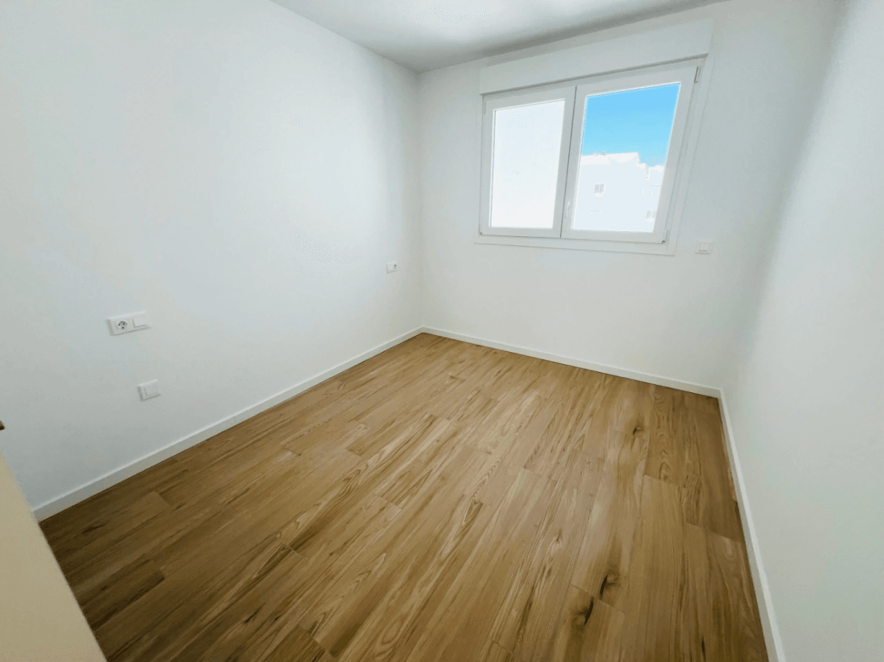 Spectaculaire nieuwe penthouse in La Xara! Eerste bewoning, uitgerust met toestellen en klaar om in te trekken in La Xara, Denia, Costa Blanca.