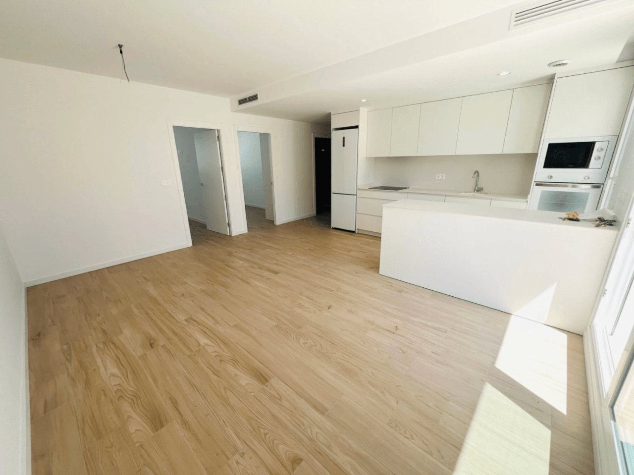 Spectaculaire nieuwe penthouse in La Xara! Eerste bewoning, uitgerust met toestellen en klaar om in te trekken in La Xara, Denia, Costa Blanca.