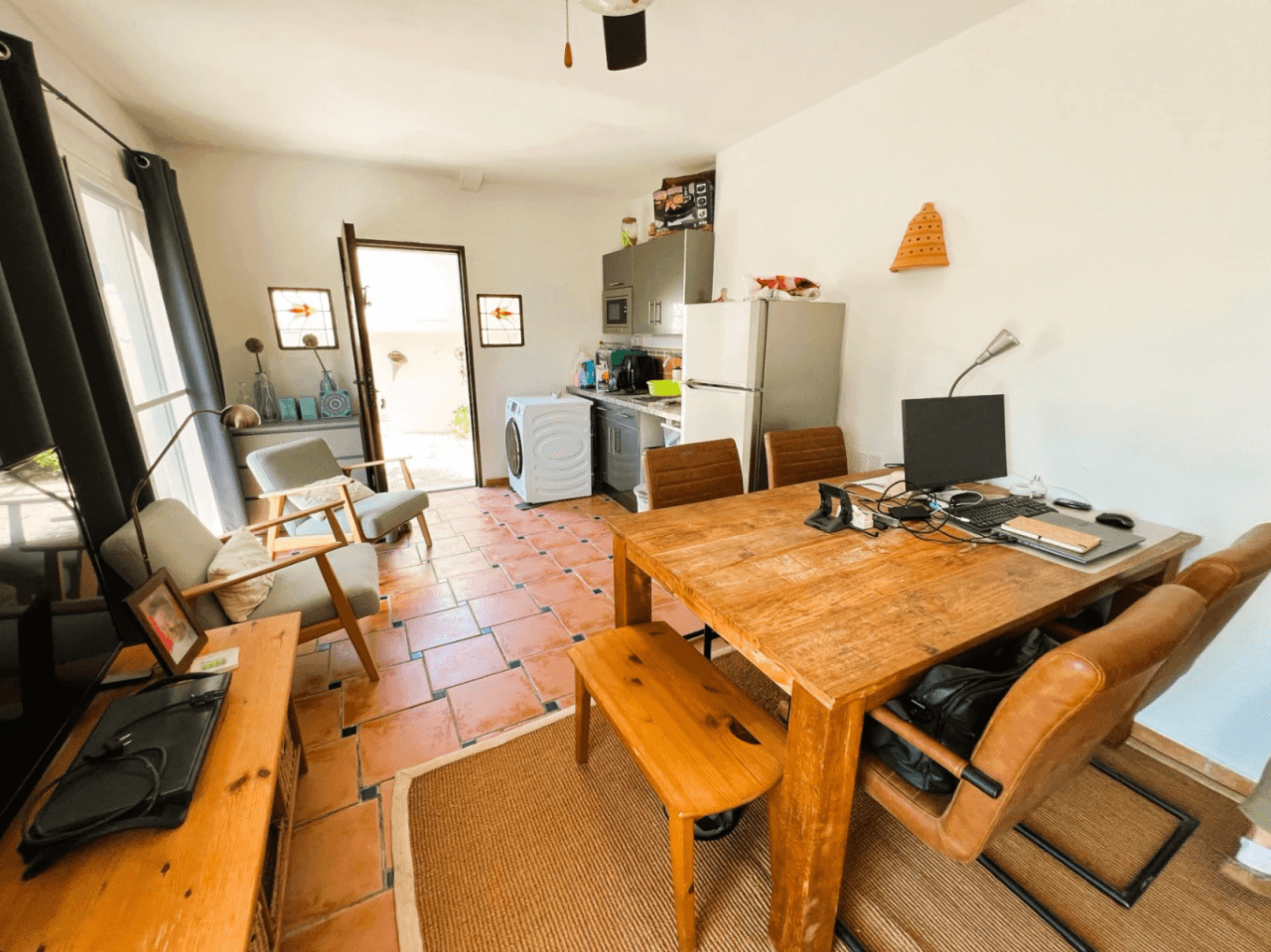 Prachtige villa met 3 slaapkamers, omgeven door de natuur en met uitzicht op bergen, te koop in Tormos, Orba Valley, Costa Blanca.